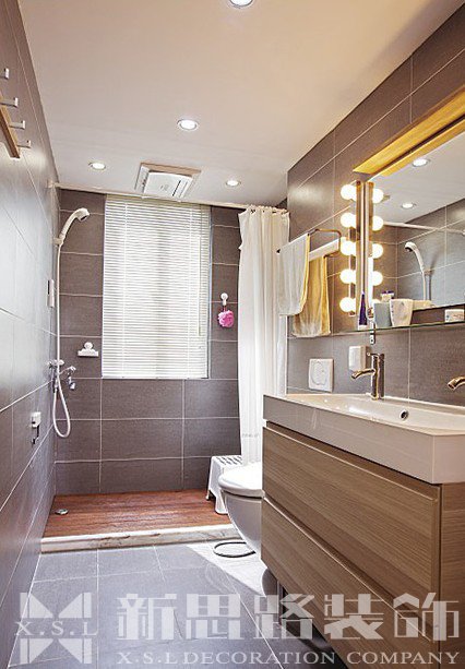 記?。》孔忧f不要這樣裝！